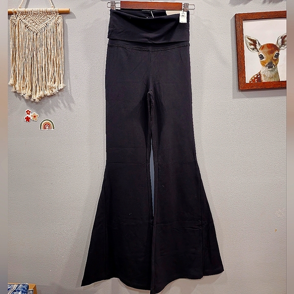 aerie Pants - NWT Aerie offline OG super flare black stretch